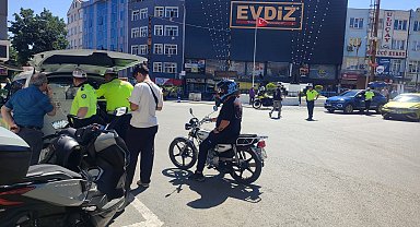 2 gün üst üste kasksız yakalanan motosiklet sürücüsüne 7 bin 500 lira ceza