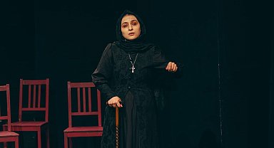 'Bernarda Alba'nın Evi' DasDas'ta tiyatroseverlerle buluştu