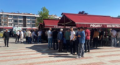 Ankara'da otomobil kamyona çarptı, kaza kamerada: 4 ölü