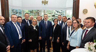 Bakan Fidan, Bulgaristan'daki Türk iş insanlarıyla bir araya geldi