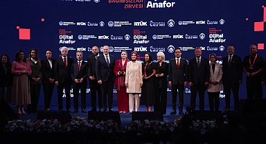 Bakan Göktaş: Hakikati ayırt edebilen ve mahremiyetini koruyabilen nesiller yetiştirmeyi hedefliyoruz