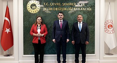 Bakan Kurum, Afyonkarahisar Büyükşehir Belediye Başkanı Köksal'ı kabul etti