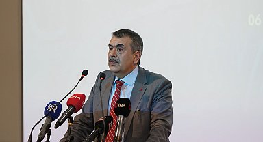 Bakan Tekin: Bilgiyi beceriye dönüştürecek paradigmayı inşa etmek gerekiyor