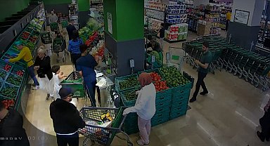 Başakşehir'de marketteki müşterinin altın ve döviz dolu çantasını çalan 2 şüpheli tutuklandı