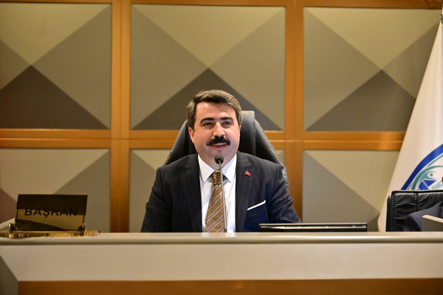 Başkan oktay yılmaz, belediye personeliyle bayramlaştı