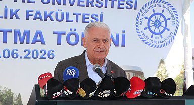 Binali Yıldırım: Denizcilikte Türk bayrağı kara listeden beyaz listeye geçti