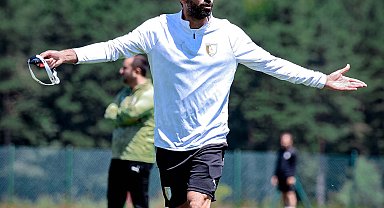 Burhan Eşer'in önceliği Bodrum FK