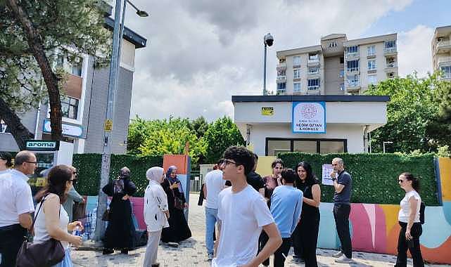 Bursa’da LGS heyecanı! Velilerden yeni uygulamaya farklı yorumlar