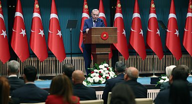 Cumhurbaşkanı Erdoğan: Ana muhalefet partisi içindeki tartışmaların hiçbiri bizi ilgilendirmiyor