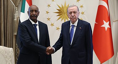 Cumhurbaşkanı Erdoğan, Sudan Egemenlik Konseyi Başkanı Burhan ile görüştü