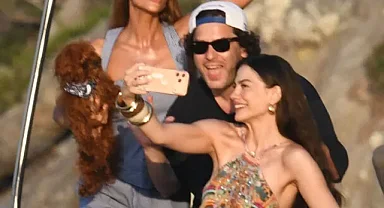 Demet Özdemir'in aile tatili