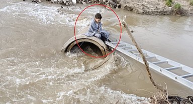 Dereye düşen 11 yaşındaki çocuk itfaiye ekiplerince kurtarıldı