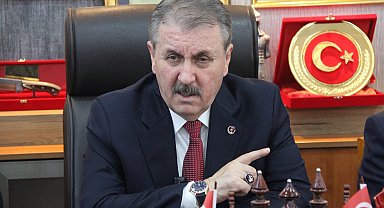 Destici: İstanbul Barosu sapkınlığa sahip çıkmıştır