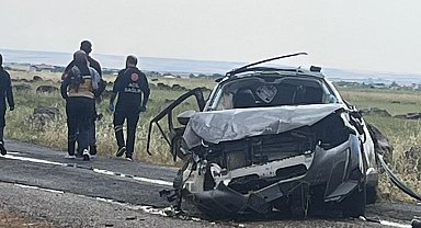 Diyarbakır'da nişan dönüşü kaza; 3 ağır yaralı