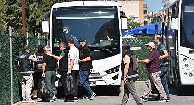 Ege Üniversitesi'nde yolsuzluk operasyonunda 41 şüpheli adliyede