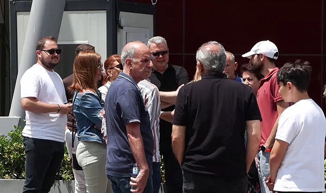 Esenyurt'ta 15 yıl süren inşaat projesinde dolandırıcılık iddiası; mağdurlardan açıklama: '3 senedir tapumuz var evimiz yok'