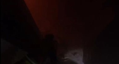Evin çocuk odasında çıkan yangında 1 kişi dumandan etkilendi