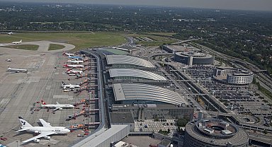Hamburg Havalimanı'nda uçuşlar durdu