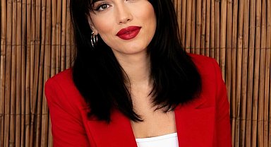 Irmak öğretmen, İzmir'de son yolculuğuna uğurlandı