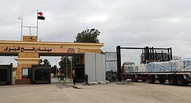 İsrail, Gazze'ye açtığı sınır kapılarını tamamen kapattı