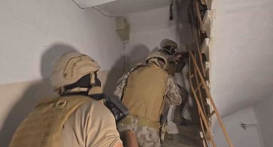 İstanbul merkezli 3 ilde uyuşturucu operasyonu: 54 gözaltı Ek bilgi ve görüntü