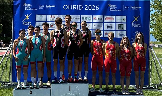 İzmir'e Balkan Triatlon Şampiyonası'nda gümüş madalya