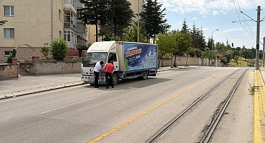 Kamyonun çarptığı 9 yaşındaki Eymen, ağır yaralandı
