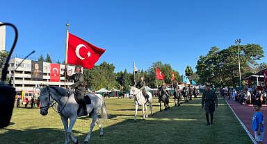 Kara Kuvvetleri Komutanlığı'nın 2235'inci kuruluş yıl dönümü kutlandı