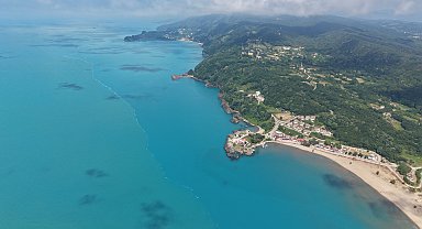 Karadeniz'de turkuaz ve mavi bir arada