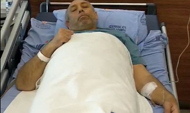 Karın ağrısıyla hastaneye gitti, karaciğer yetmezliği olduğu ortaya çıktı; 10 gündür yoğun bakımda