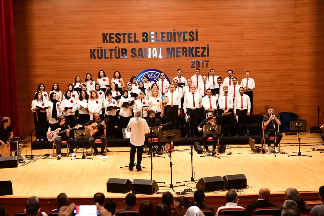 Kestel Belediyesi Türk Halk Müziği Korosu’ndan Unu...