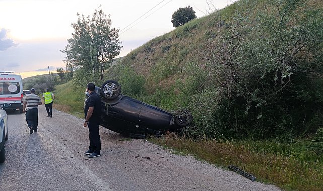 Malatya'da devrilen otomobilin sürücüsü yaralandı