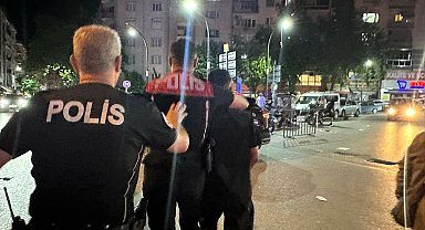 Manisa'da üzerinde uyuşturucu ve palayla yakalanan şüpheli, gözaltında