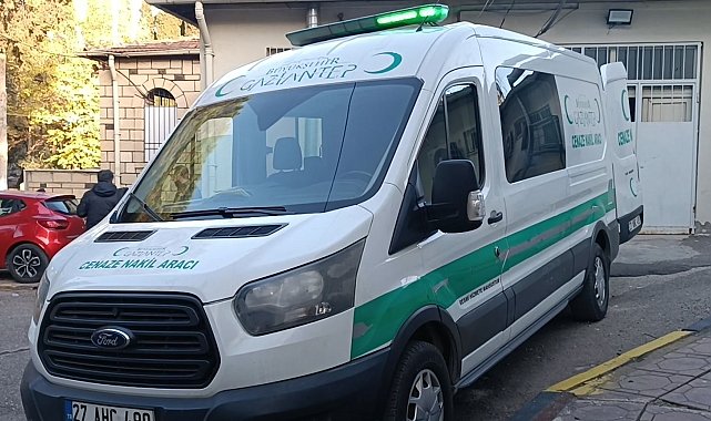 Mendil satan kişi, kavgada bıçaklanarak öldürüldü