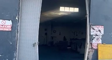 Metal fabrikasında eritme kazanı patladı; 1 işçi ağır yaralı