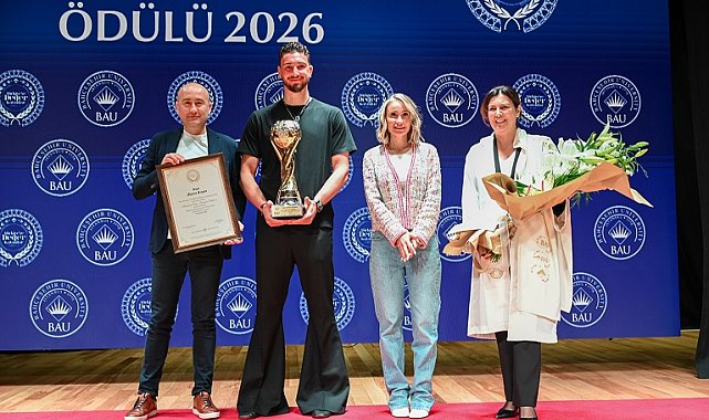 Milli basketbolcu Alperen Şengün'e 'Türkiye'ye Değer Katanlar Ödülü'