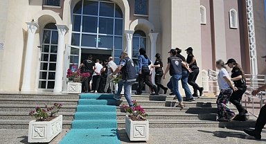 Muğla merkezli 4 ildeki göçmen kaçakçılığı operasyonunda 9 tutuklama