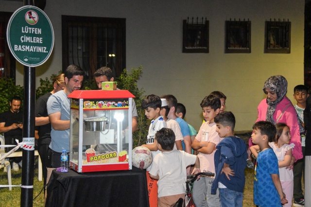 Osmangazi Belediyesi’nden Çocuklara Ücretsiz Sinema Keyfi