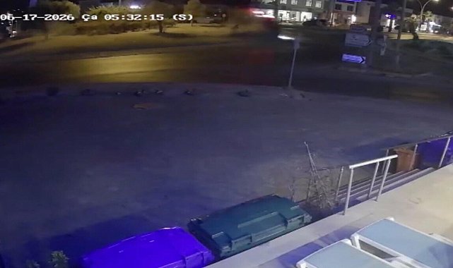 Otomobil, kavşakta takla attı; 2'si ağır 3 yaralı