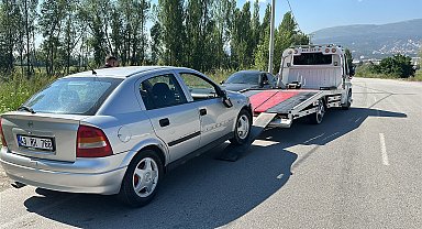Otomobille çarpışan motosikletin sürücüsü ağır yaralandı