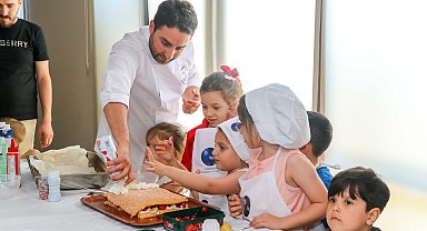 PKU'lu 'minik şefler', düşük proteinli mutfakta yeteneklerini sergiledi