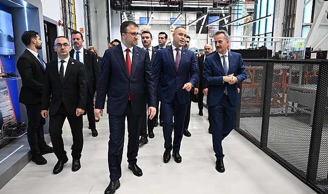 Polonya Cumhurbaşkanı Nawrocki, ASELSAN'ı ziyaret etti
