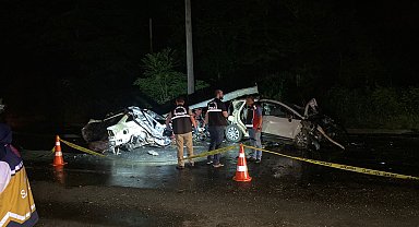 Rize'de 3 aracın karıştığı kaza sonrası yangın; 3 ölü, 5 yaralı