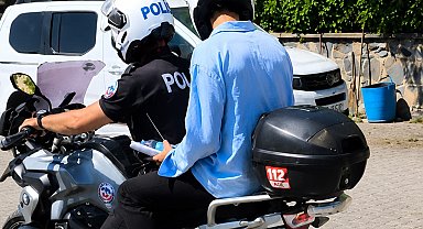 Şanlıurfa'da YKS'ye geç kalan öğrencileri polis yetiştirdi