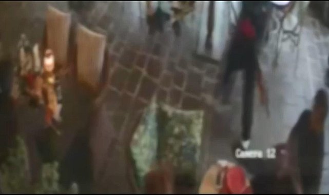 Sarıyer'de AVM'deki kafeteryada silahlı saldırı: 16 yaşındaki şüpheli yakalandı