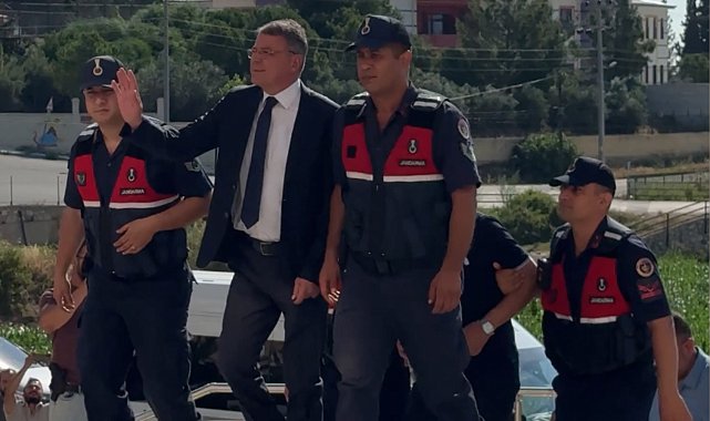 Silifke Belediye Başkanı ile18 şüpheli adliyede
