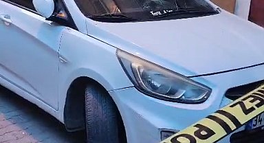 Sultangazi'de 5'inci kattan otomobilin üzerine düşen kişi öldü