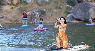Takoran Vadisi'nde SUP sporu etkinliği