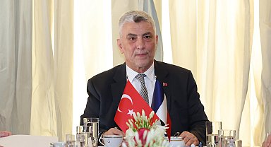 Ticaret Bakanı Ömer Bolat, Fransa'da