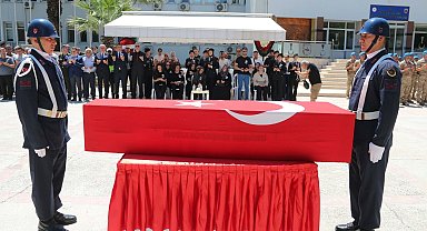 TIR'a çarpan motosikletin sürücüsü uzman çavuş, hayatını kaybetti